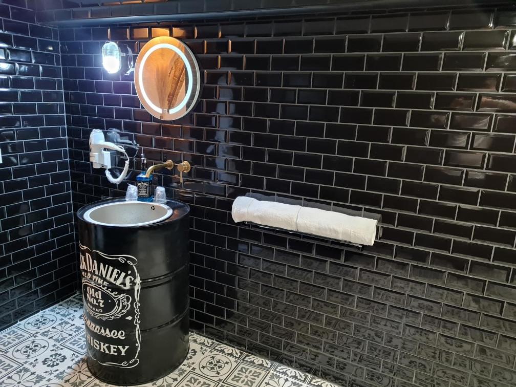 Lappart-Salonais 70M2 Avec Jacuzzi Privatif ภายนอก รูปภาพ